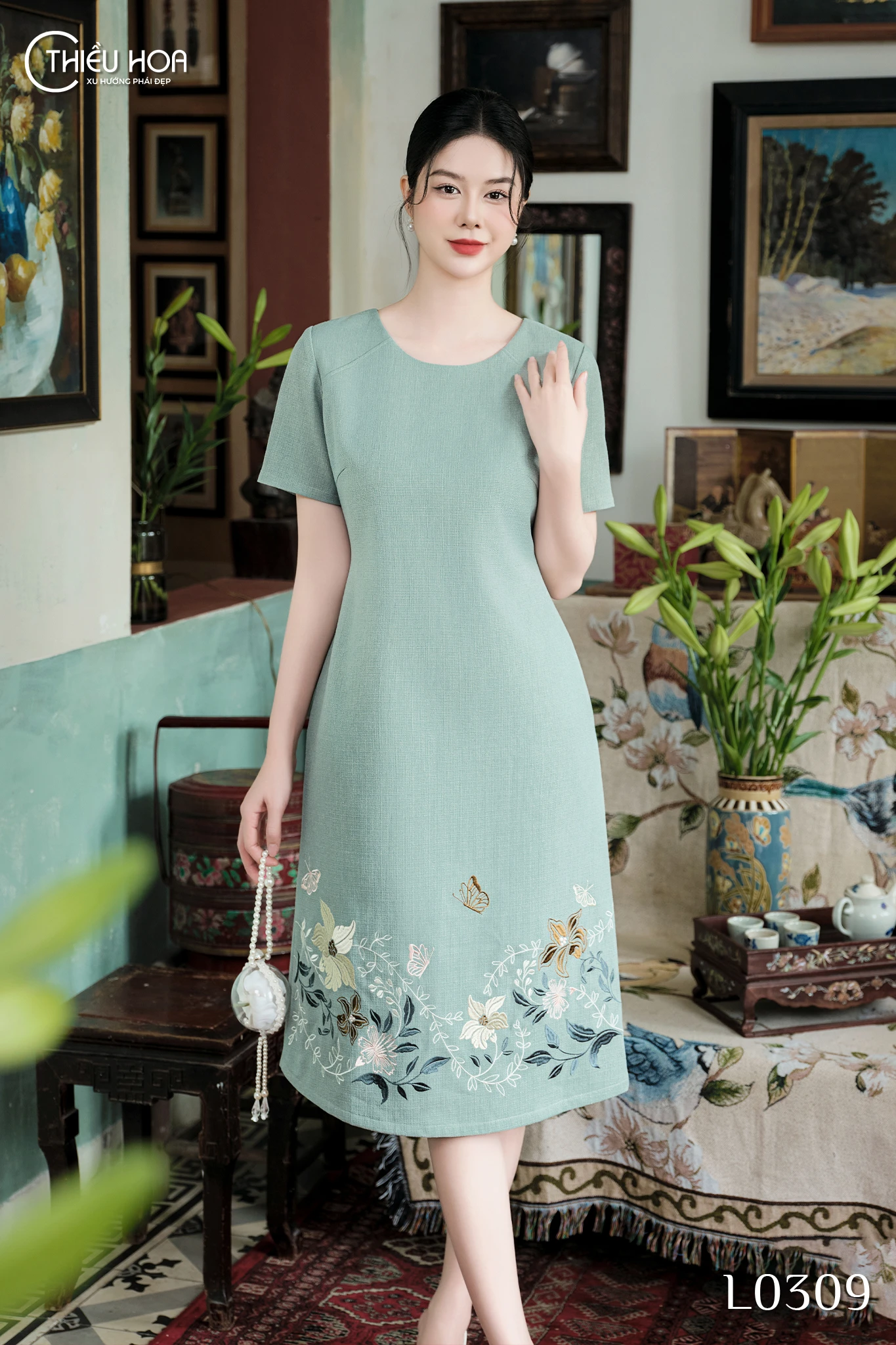 đầm tặng mẹ 50 tuổi