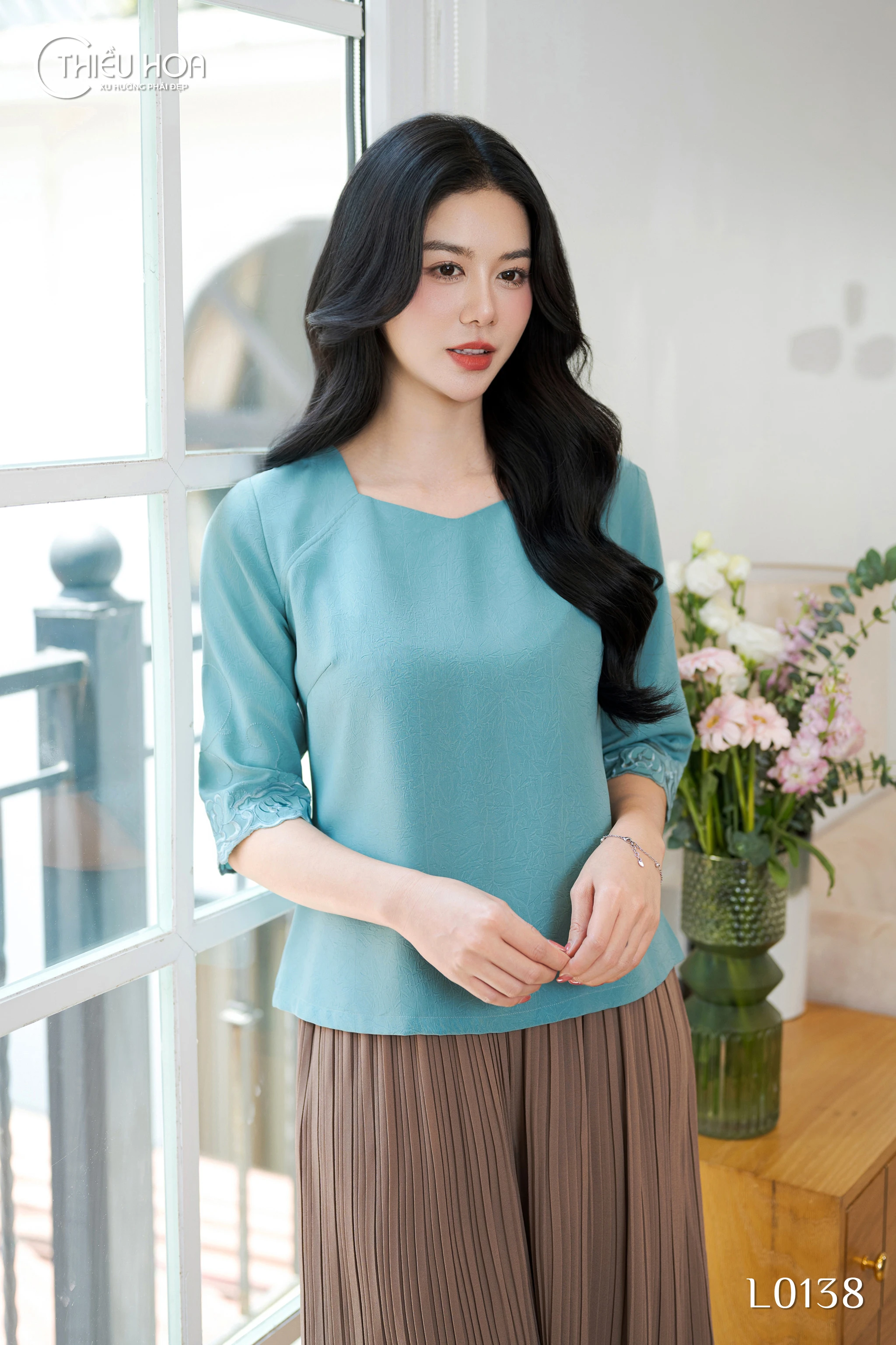 16-mau-ao-trung-nien-dep-nhat-huong-dan-chon-dung-style-cho-phu-nu-trung-nien 0