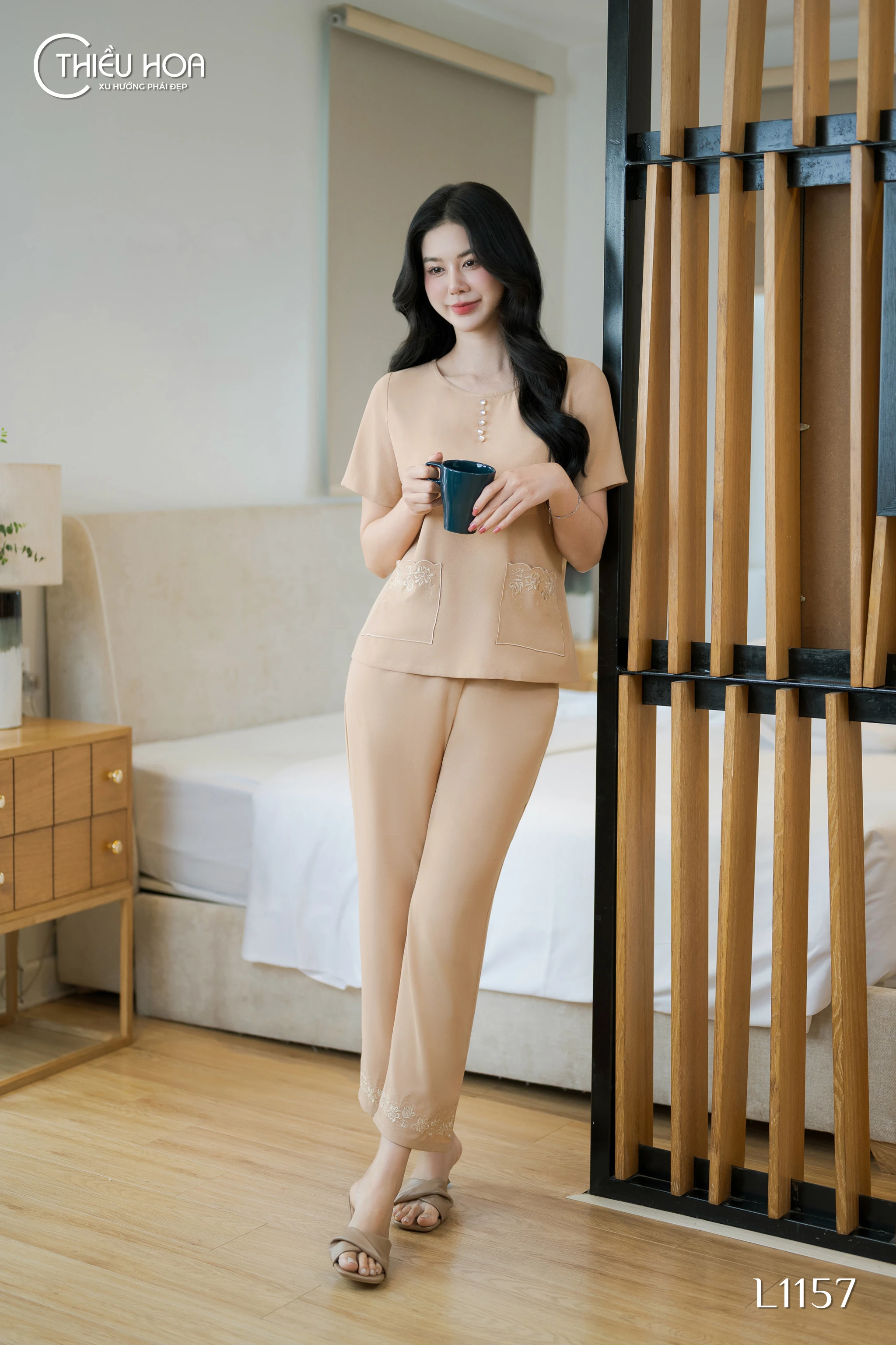 bo-do-trung-nien-cao-cap-top-10-mau-quy-phai-dang-cap-2026 1