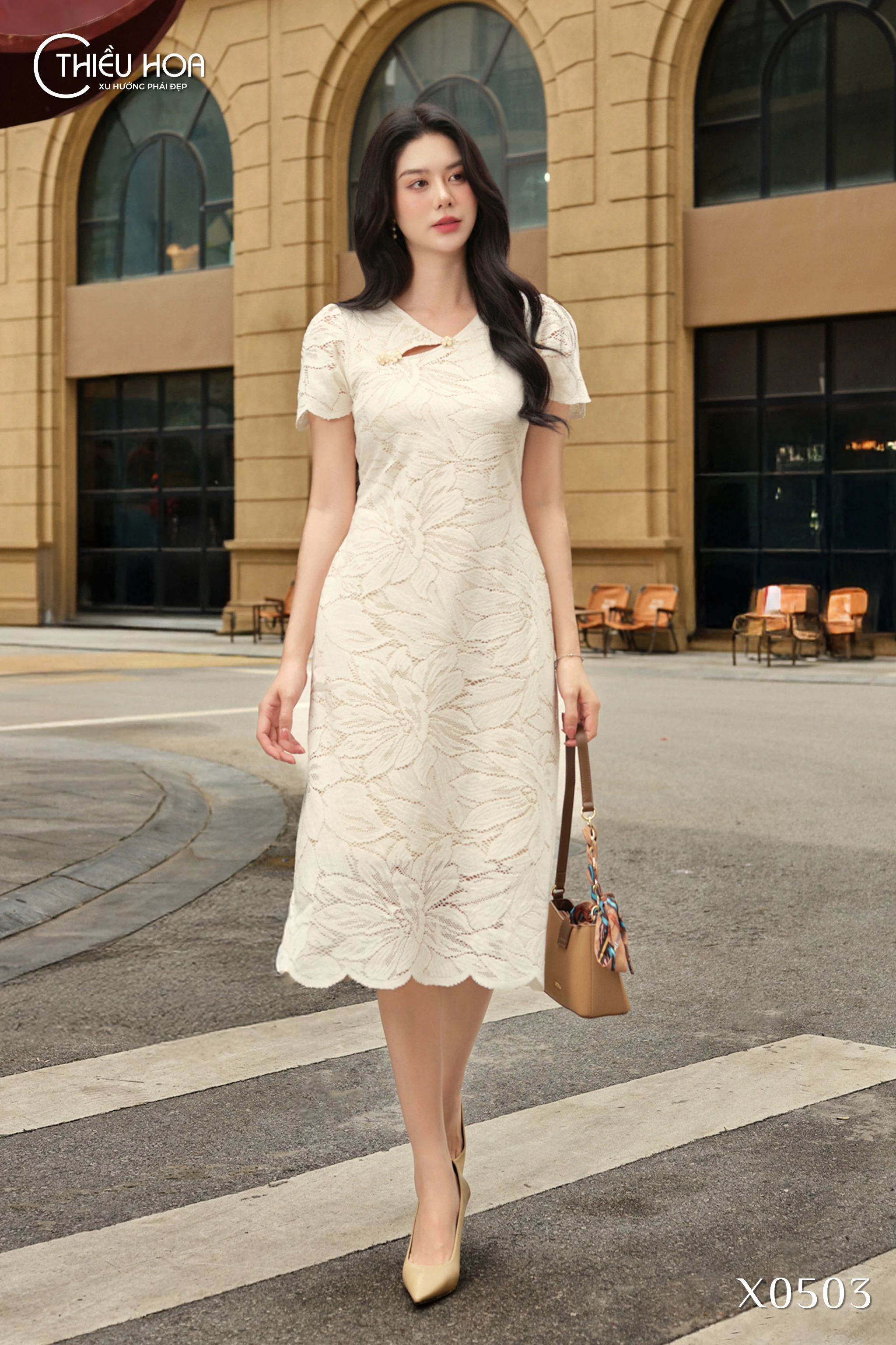 9-kieu-vay-suong-trung-nien-de-mac-khong-ken-dang 3