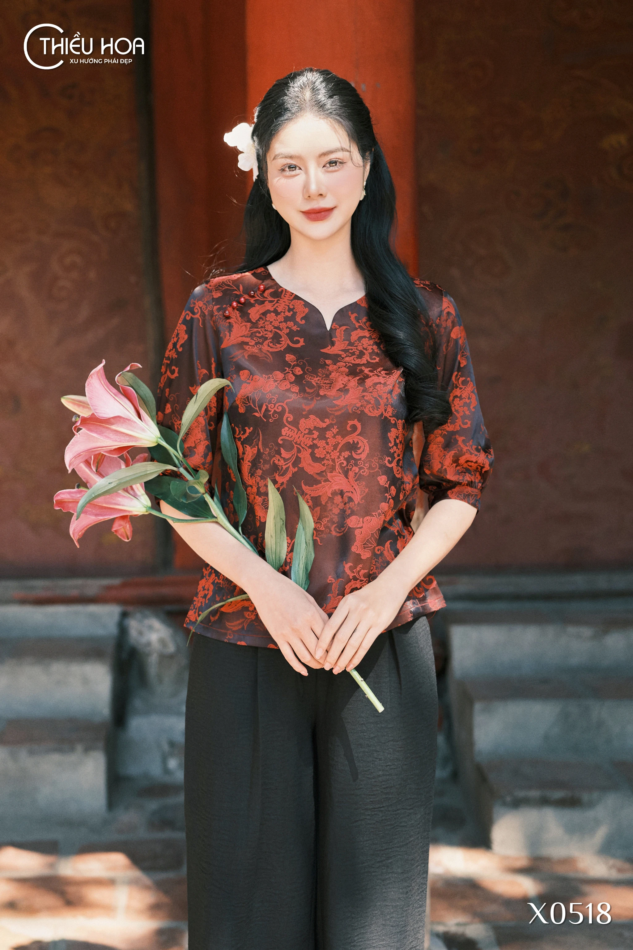 thoi-trang-trung-nien-u60-7-meo-phoi-mau-giup-quy-ba-rang-ro 3