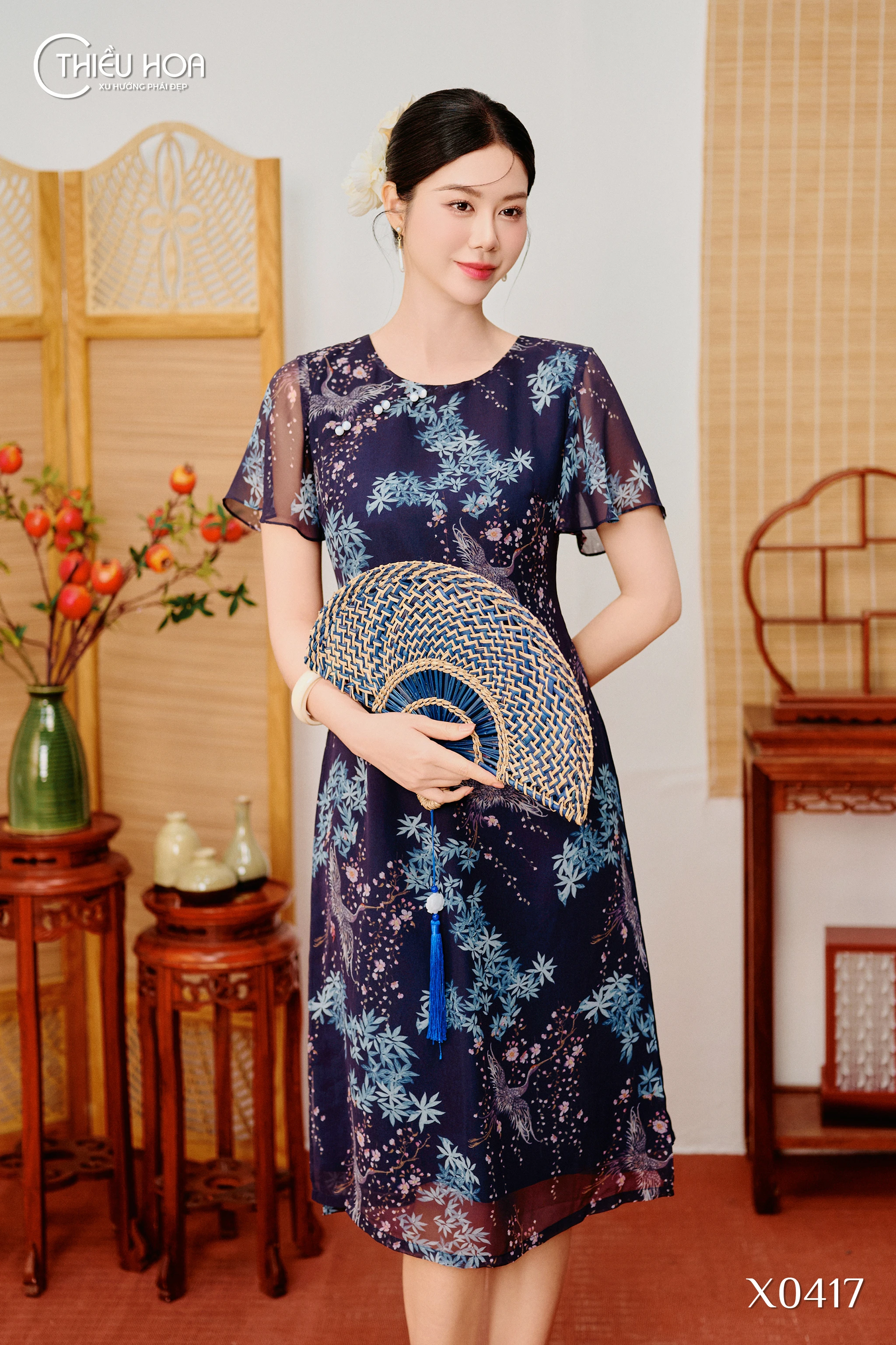 thoi-trang-trung-nien-u60-7-meo-phoi-mau-giup-quy-ba-rang-ro 6