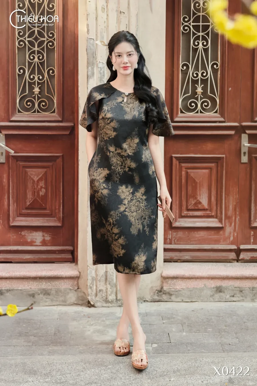 10-kieu-vay-trung-nien-tre-trung-dan-dau-xu-huong 12