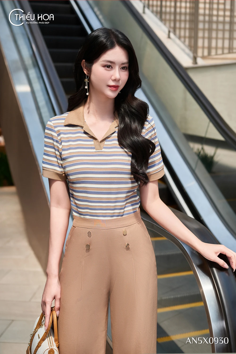 &aacute;o thun trung ni&ecirc;n sọc tăm AN5X0930