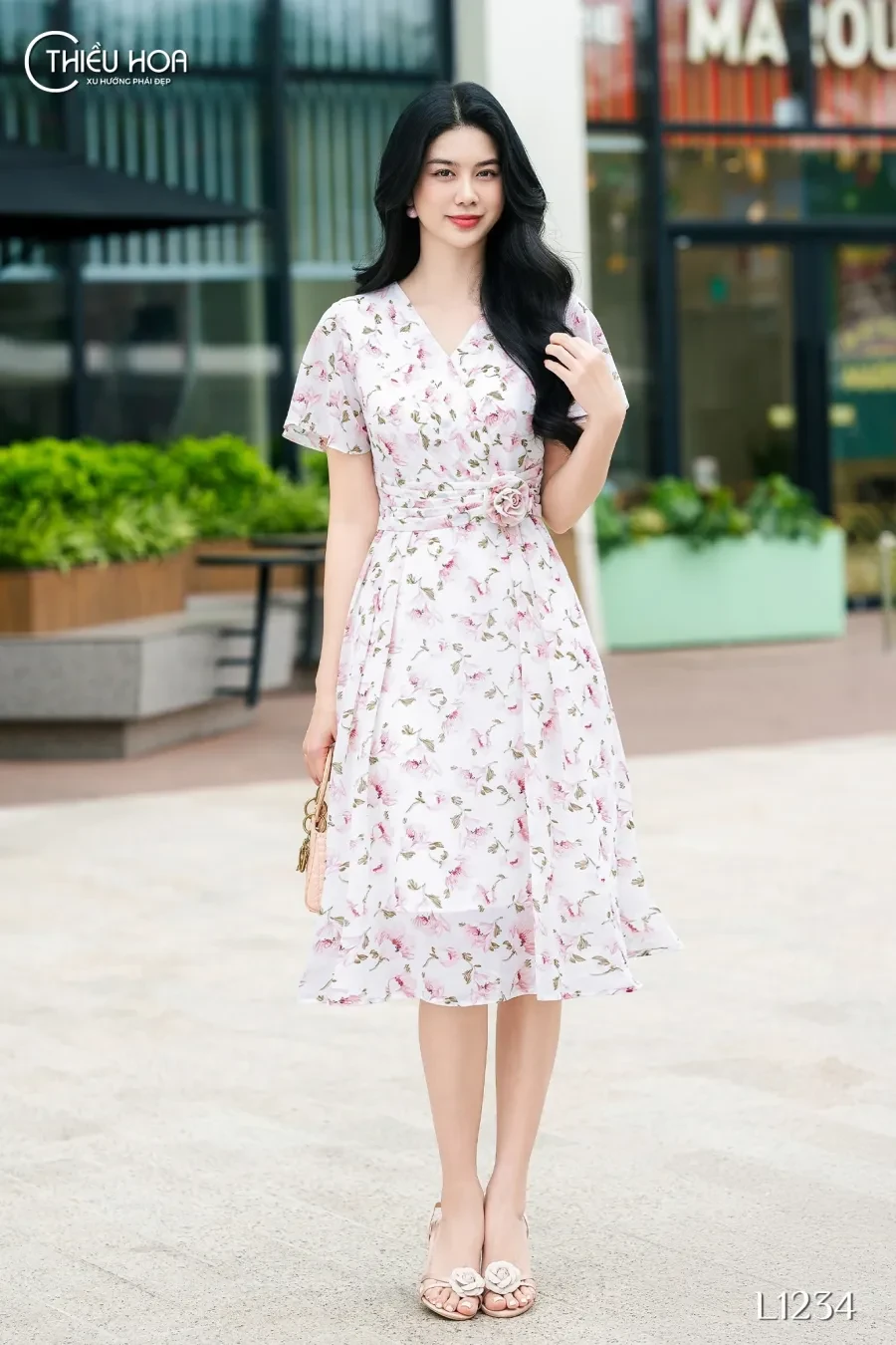 dam-vay-trung-nien-dep-nhat 9