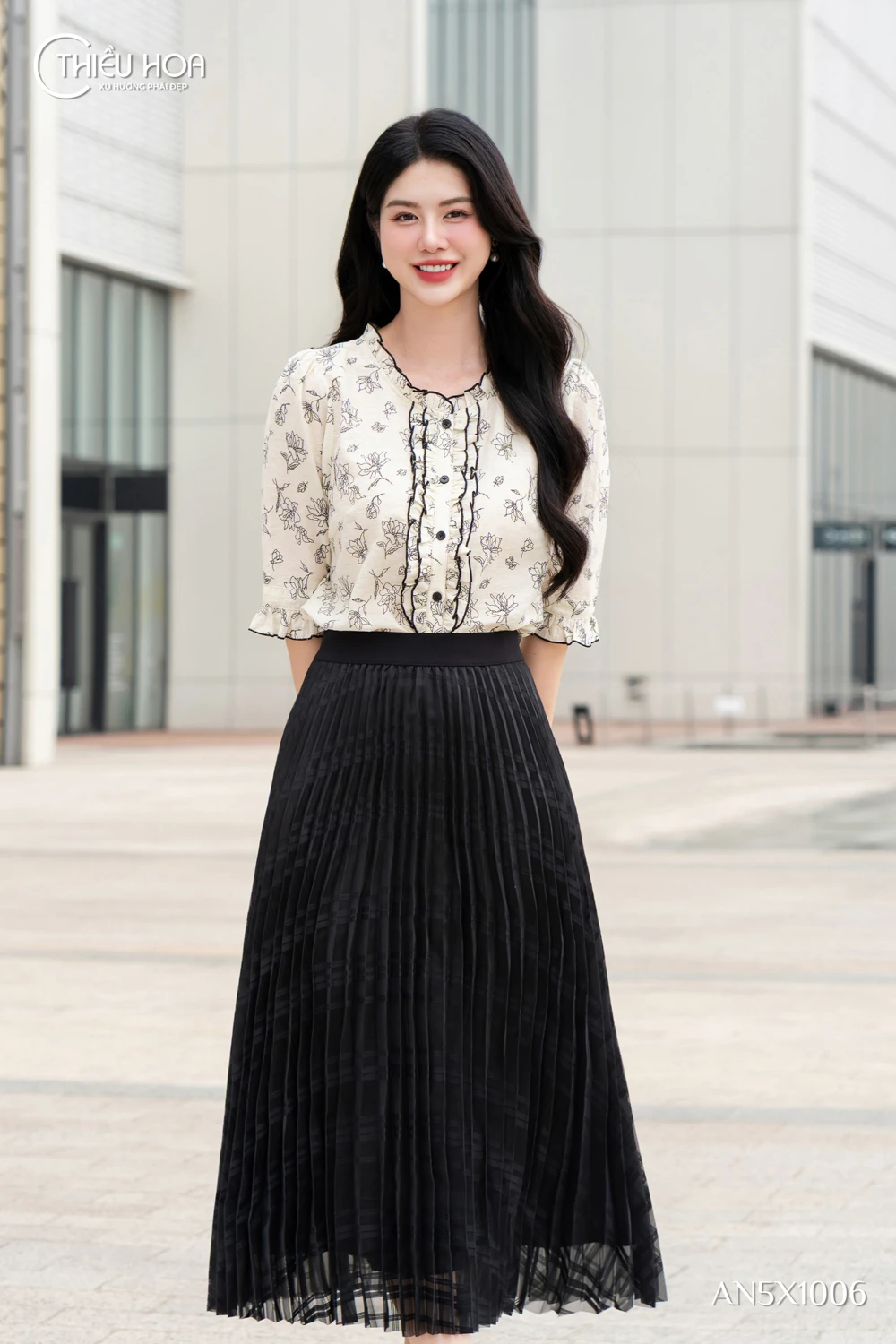 outfit-du-lich-cho-phu-nu-u40-u50 6
