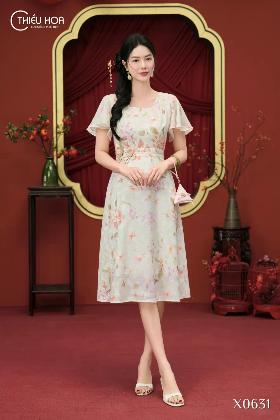 dam-trung-nien-che-bung-nguoi-beo-dang-qua-le 6