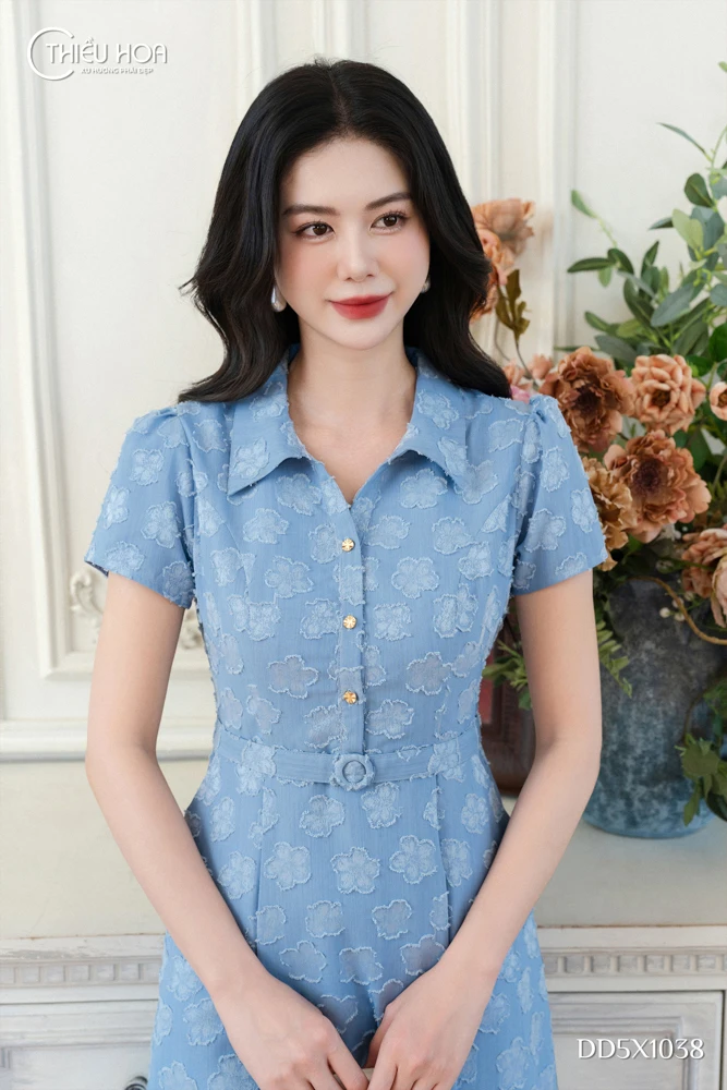 Đầm dạo phố linen Vân Hoa DD5X1038 mang chất liệu cao cấp, mộc mạc nhưng vô cùng sang trọng