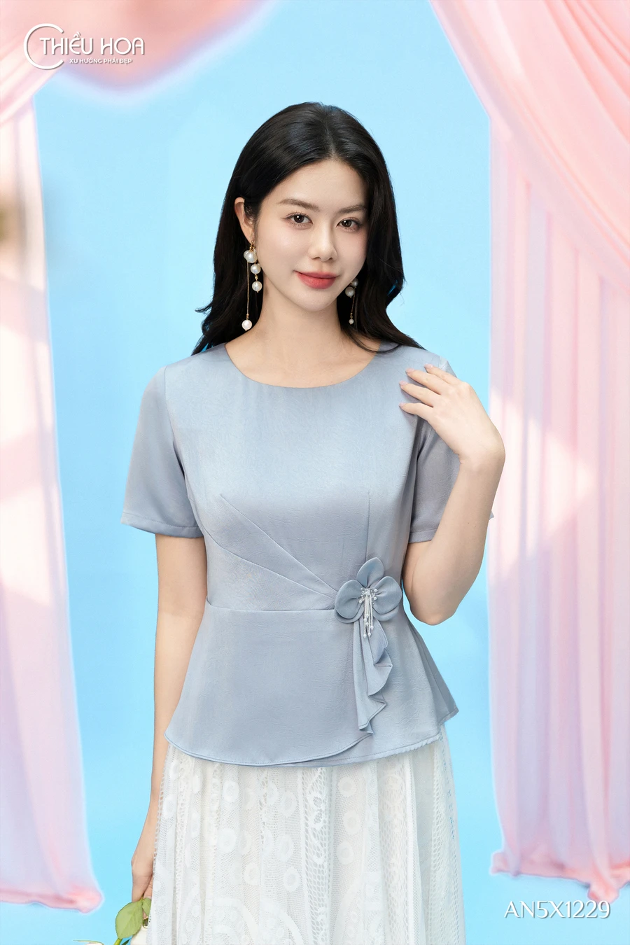 thoi-trang-trung-nien-di-chua-vu-lan 2