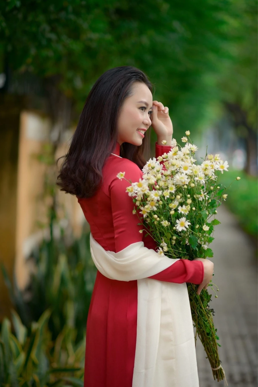 khan-choang-ao-dai-di-tiec 2